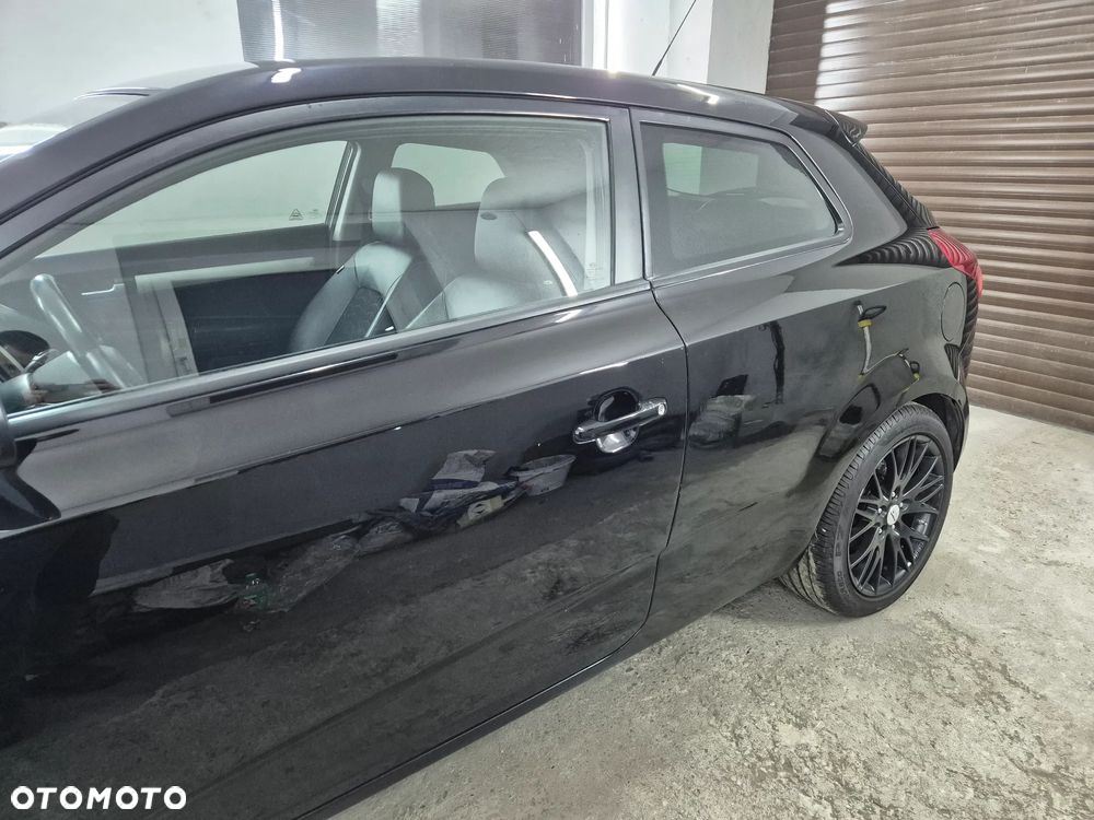 Kia Ceed 1.6 Crdi Optimum + - 4