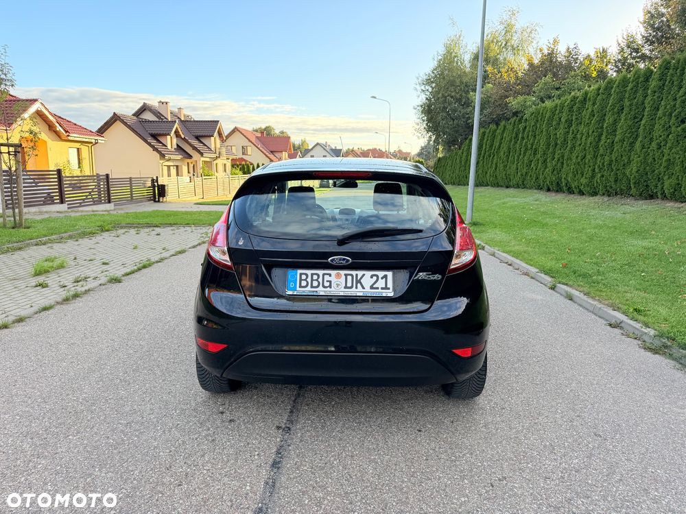 Ford Fiesta - 12
