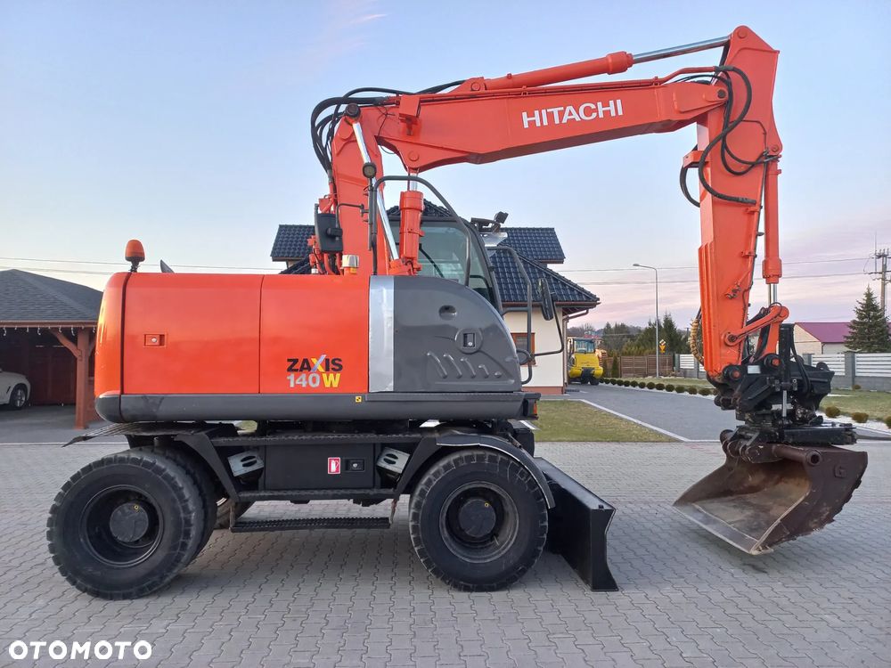 Hitachi ZX140 ROTOTILT - 5