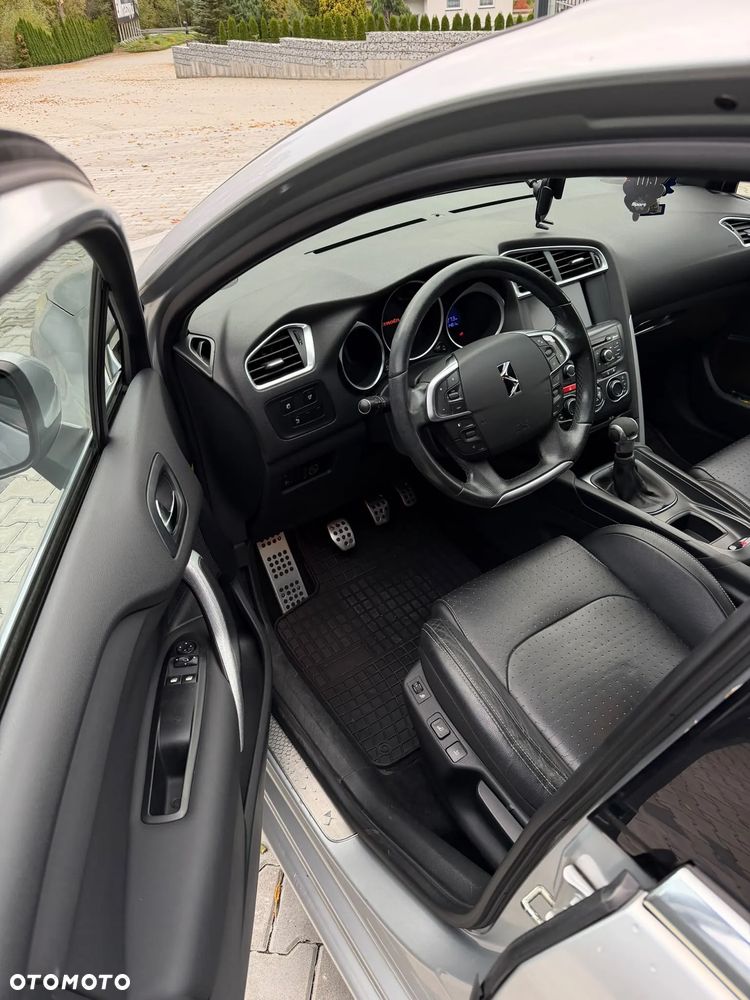 Citroën DS4 1.6 VTi SoChic - 8
