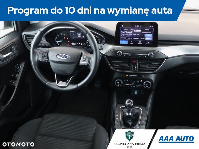 Ford Focus SW - 9