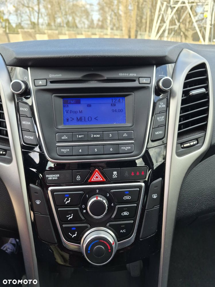 Hyundai i30 1.4 Trend - 11