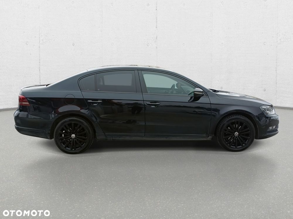 Volkswagen Passat - 6