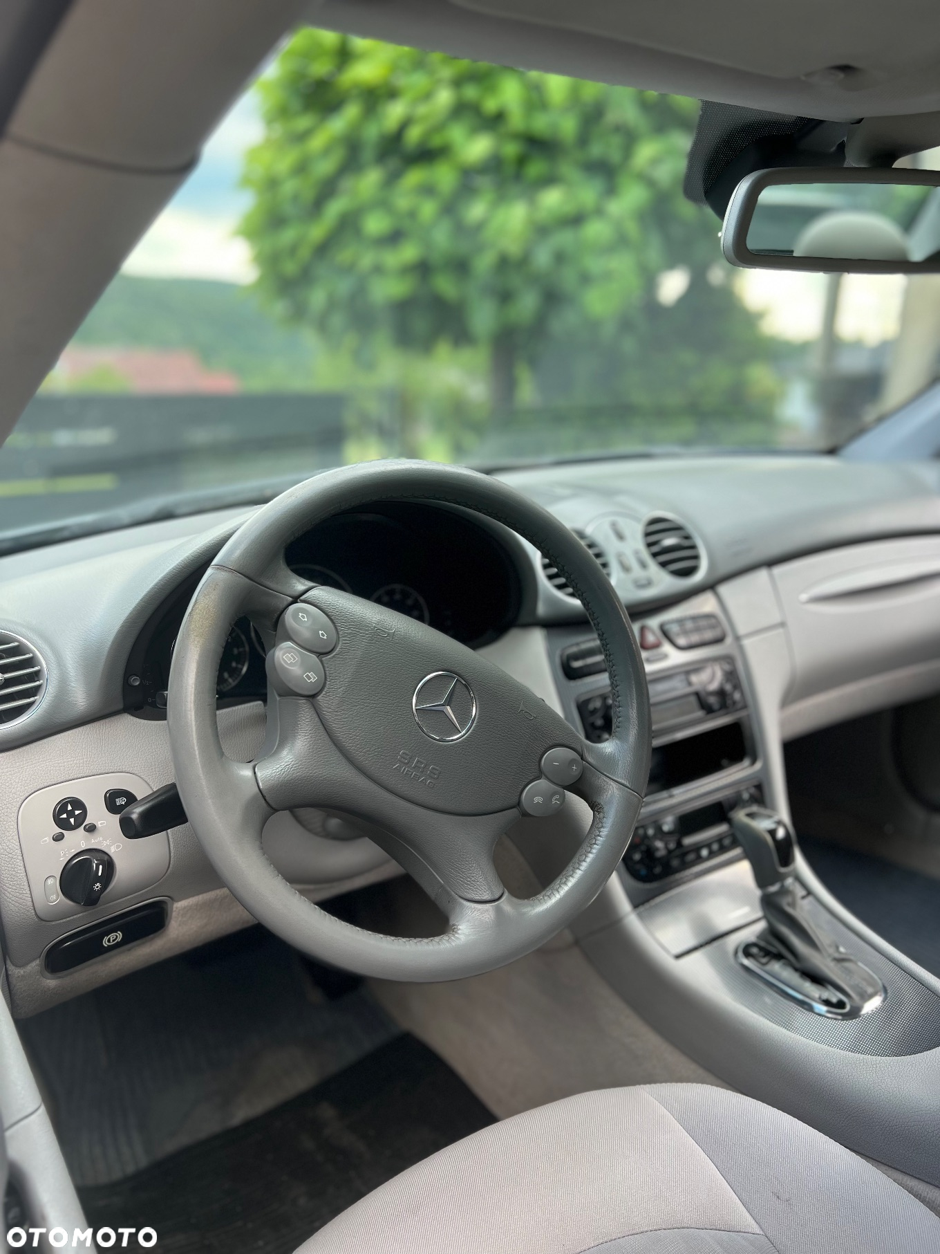 Mercedes-Benz CLK - 20