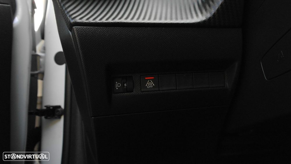 Peugeot e-208 50 kWh Active - 46