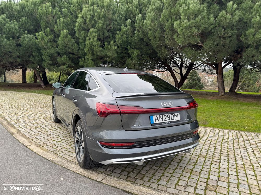 Audi e-tron 55 quattro S line - 13