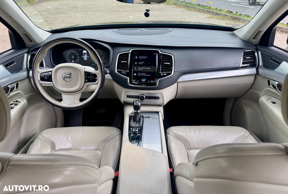 Volvo XC 90 D5 AWD Momentum - 8