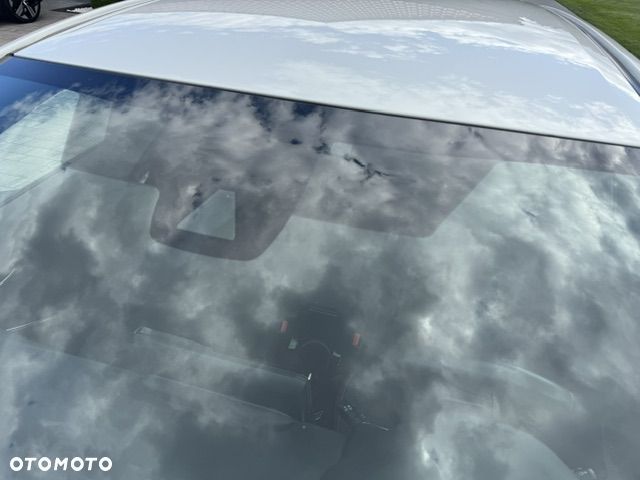 Toyota Corolla - 33