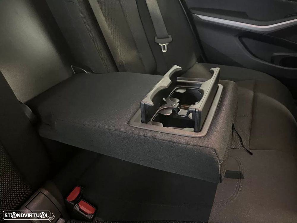 BMW 320 e Auto - 19