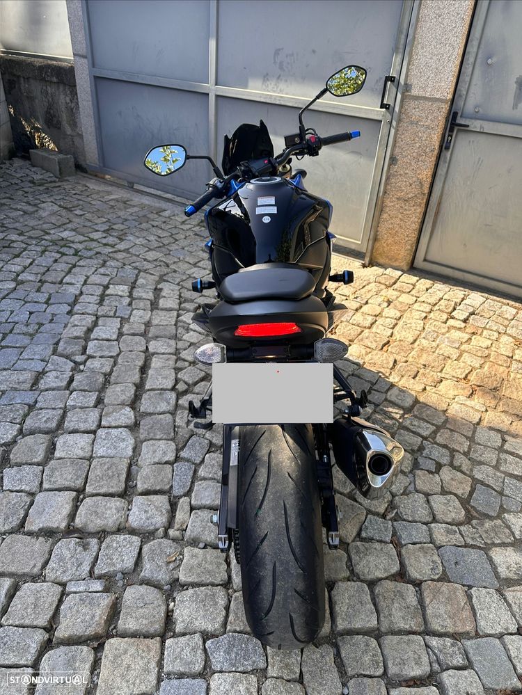 Suzuki GSX GSX-S750 - 14