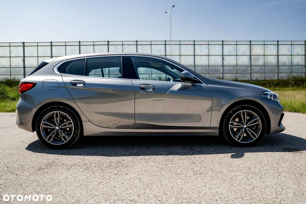 BMW Seria 1 118i Sport Line - 9