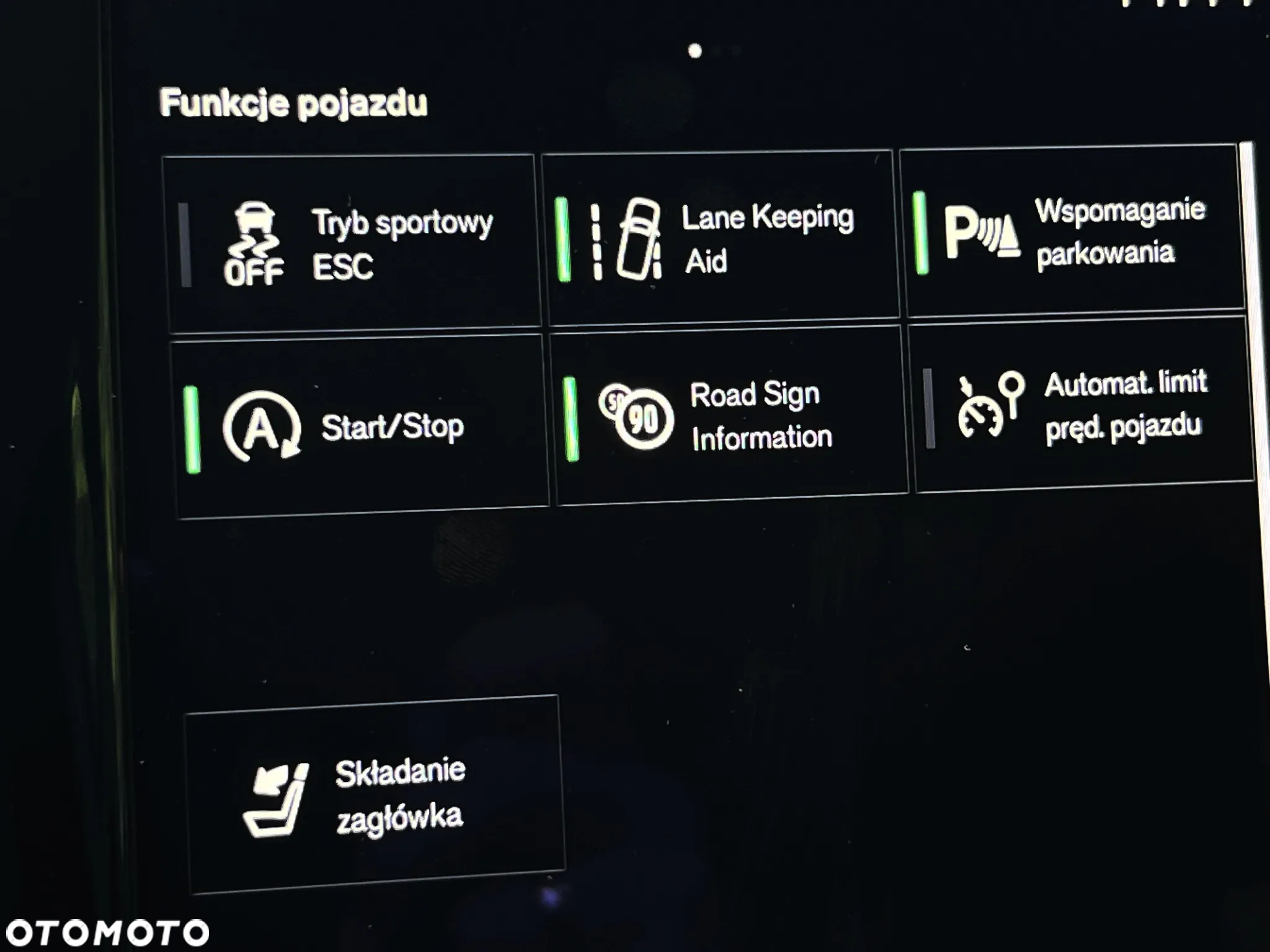 Volvo V90 D4 Momentum Pro - 32