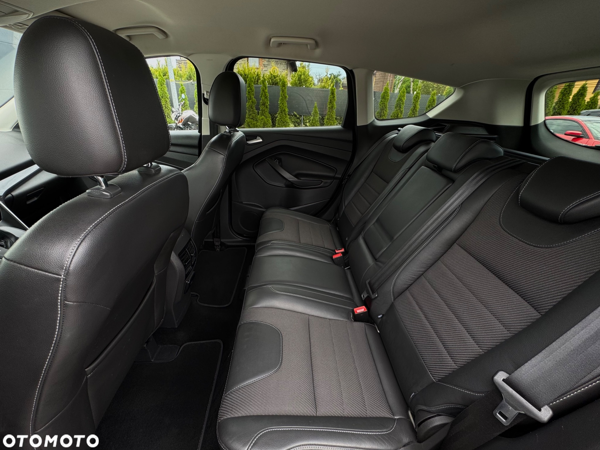Ford Kuga 2.0 TDCi 4WD Titanium - 33