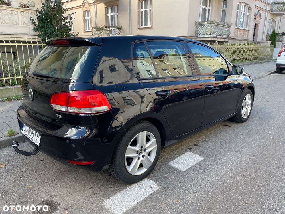 Volkswagen Golf 2010 photo 5
