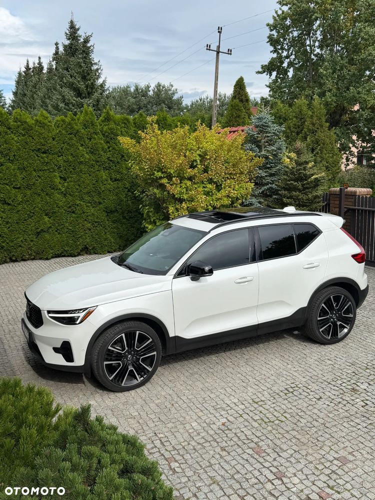 Volvo XC 40 - 1