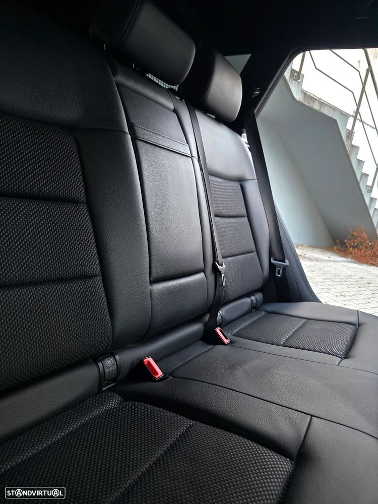 Mercedes-Benz E 250 CDi Avantgarde BE Auto. - 56
