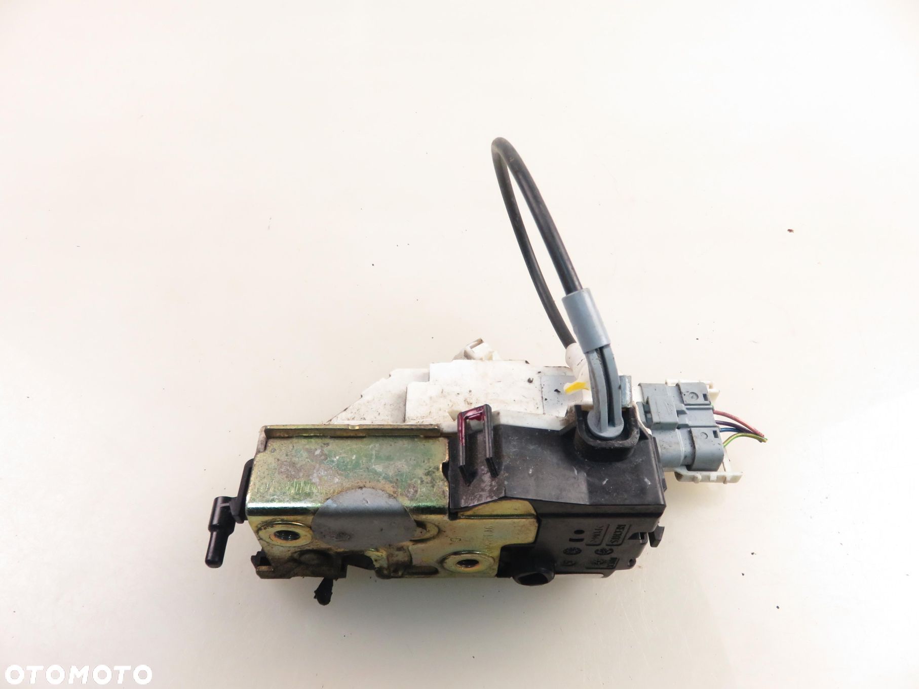 ZAMEK PRAWY PRZEDNI CITROEN C4 I 9660700680F - 1