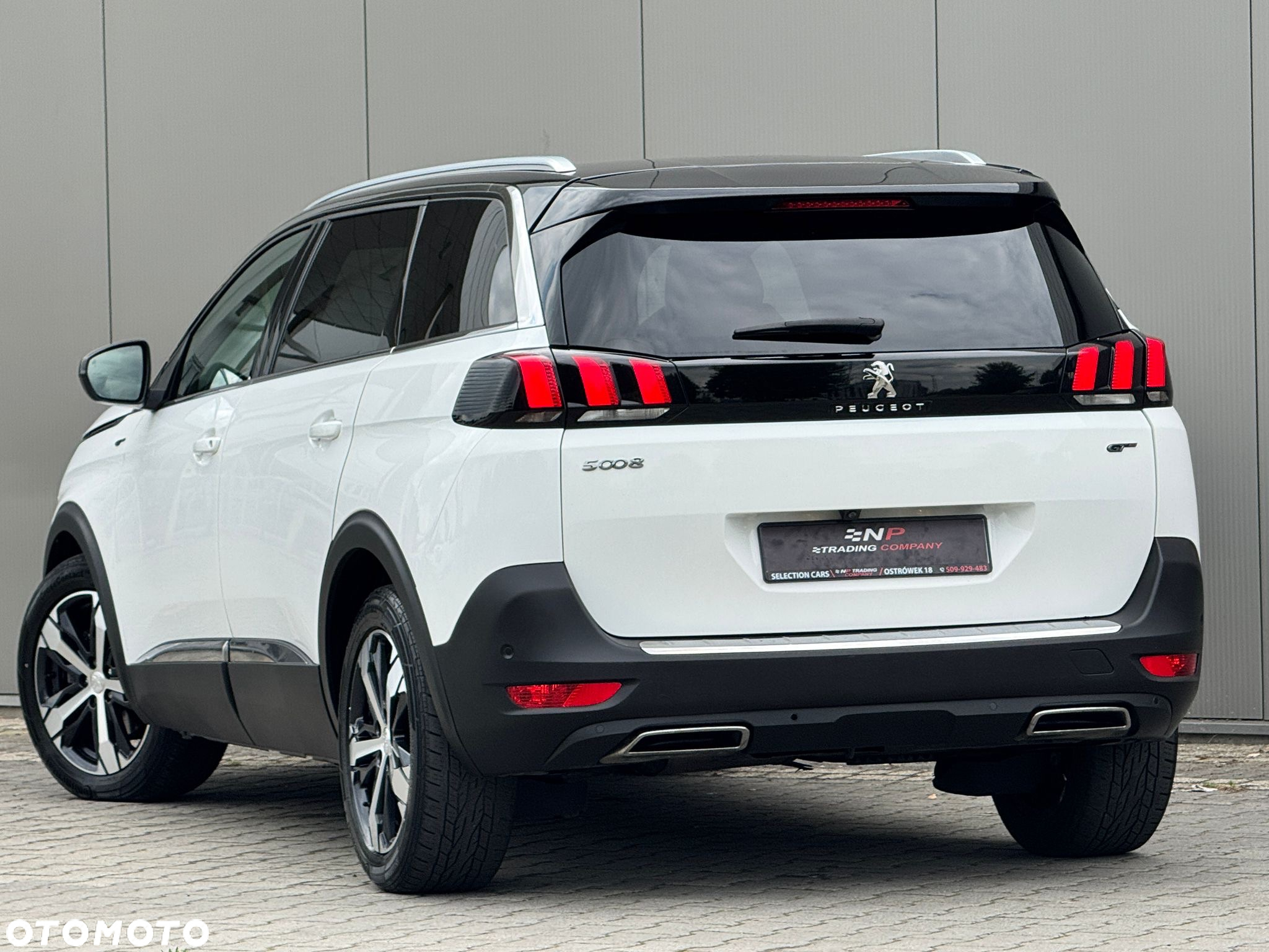Peugeot 5008 BlueHDI 180 EAT8 GT Pack - 29