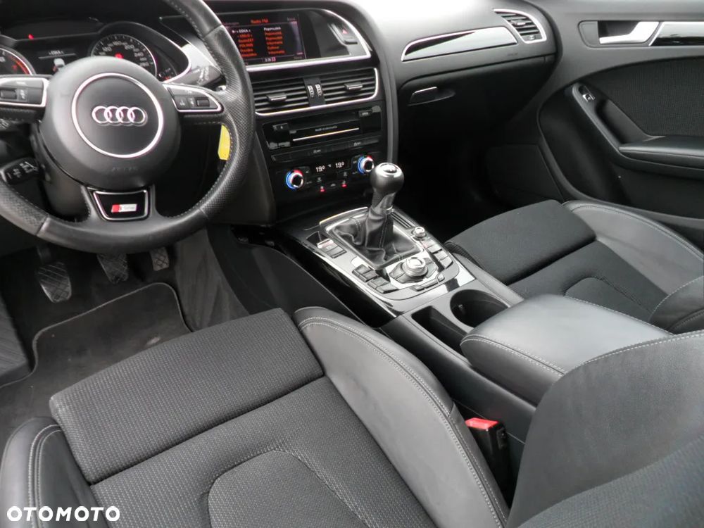 Audi A4 Avant 1.8 TFSI S line Sportpaket - 19