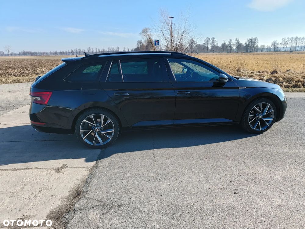 Skoda Superb 1.4 TSI Plug-In Hybrid Sportline DSG - 7
