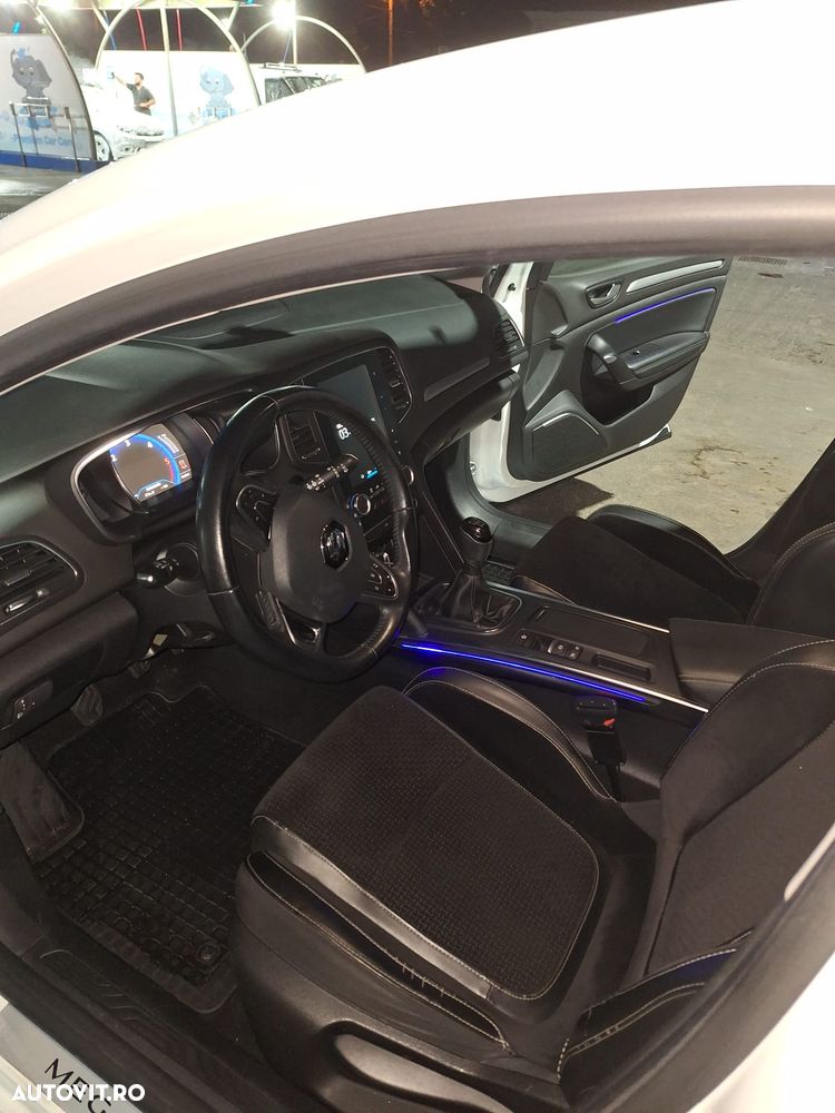 Renault Megane ENERGY dCi Intens - 12