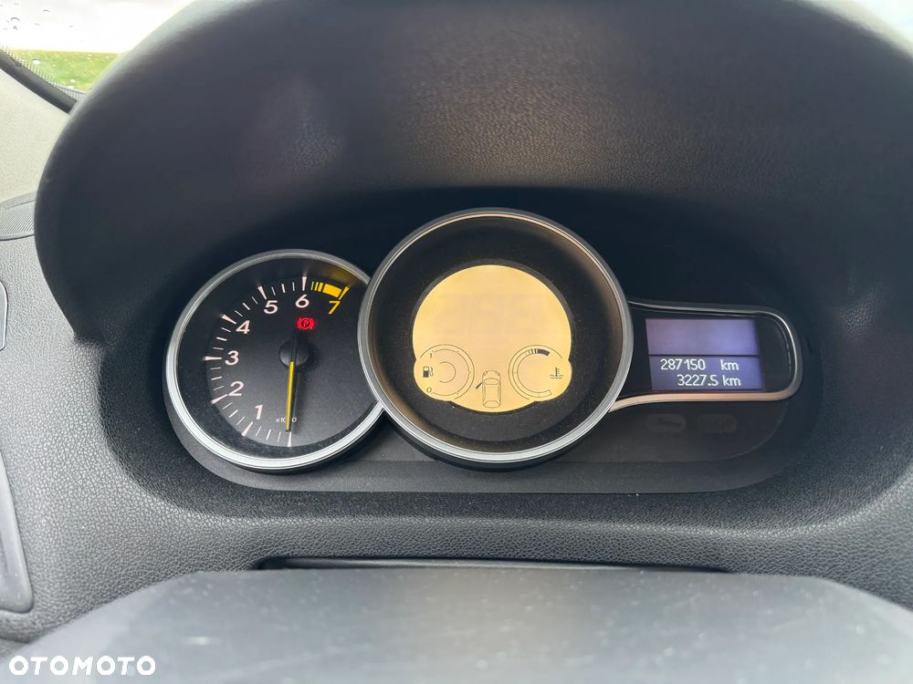 Renault Megane Grandtour 1.6 16V 110 Authentique - 13