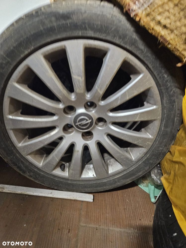 Opel Insignia 1.8 - 5