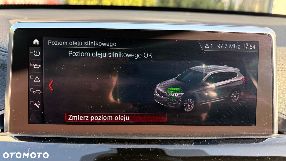 BMW X1 sDrive18i Sport Line - 15