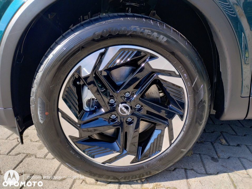 Nissan Qashqai - 25