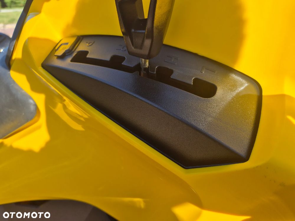Can-Am Outlander - 14