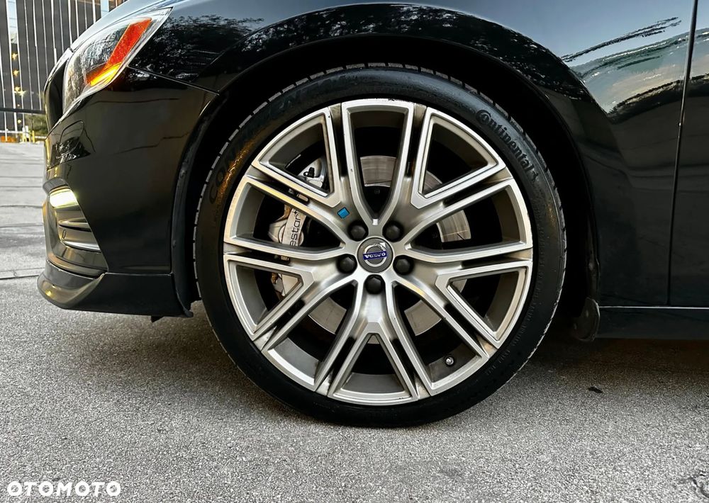 Volvo S60 - 13
