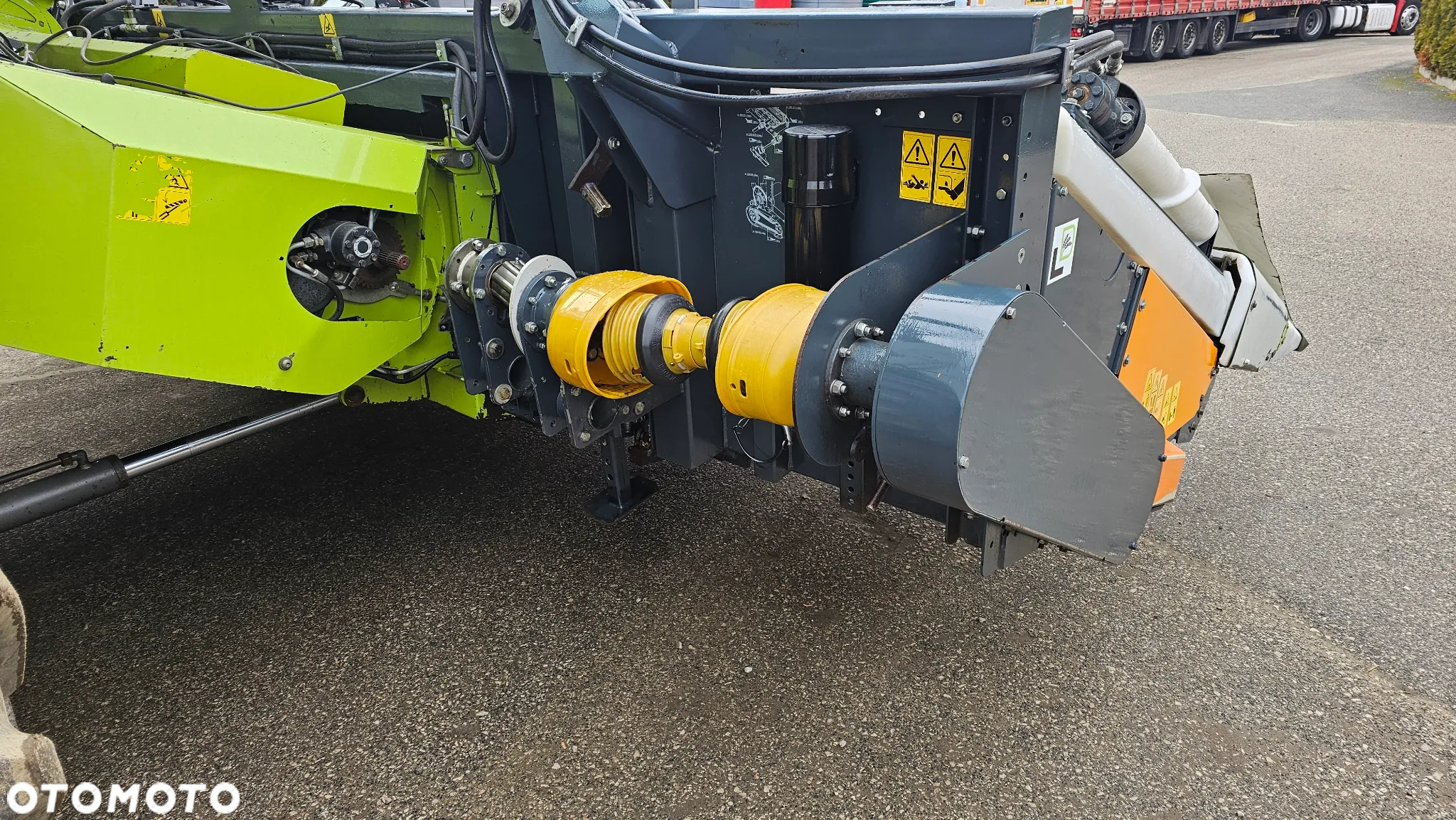Capello Opti Corn 676  Przystawka do Kukurydzy Brutto  Pasuje do Claas I John Deere CONSPEED 6-75 FC  Quasar R6 CONSPEED 5-75 FC  Corio 875 - 4
