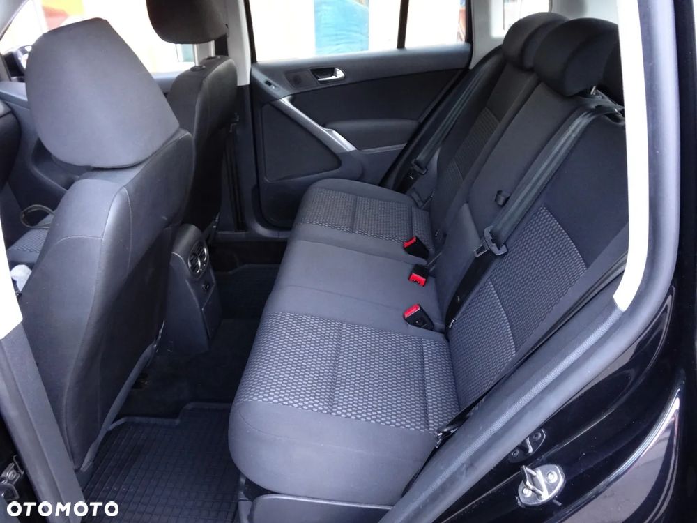 Volkswagen Tiguan - 22