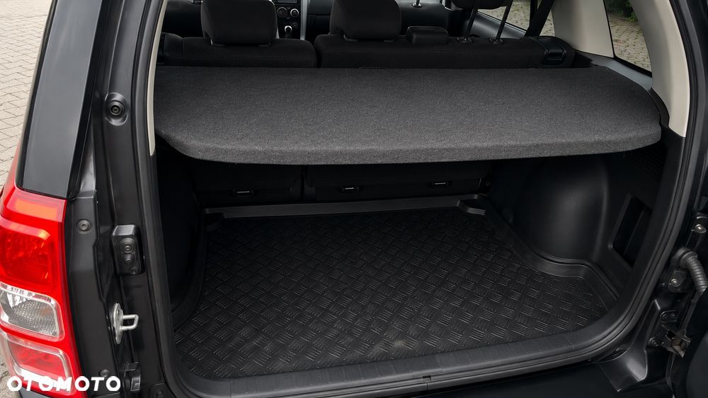 Suzuki Grand Vitara 1.9 DDiS Comfort EU5 - 10