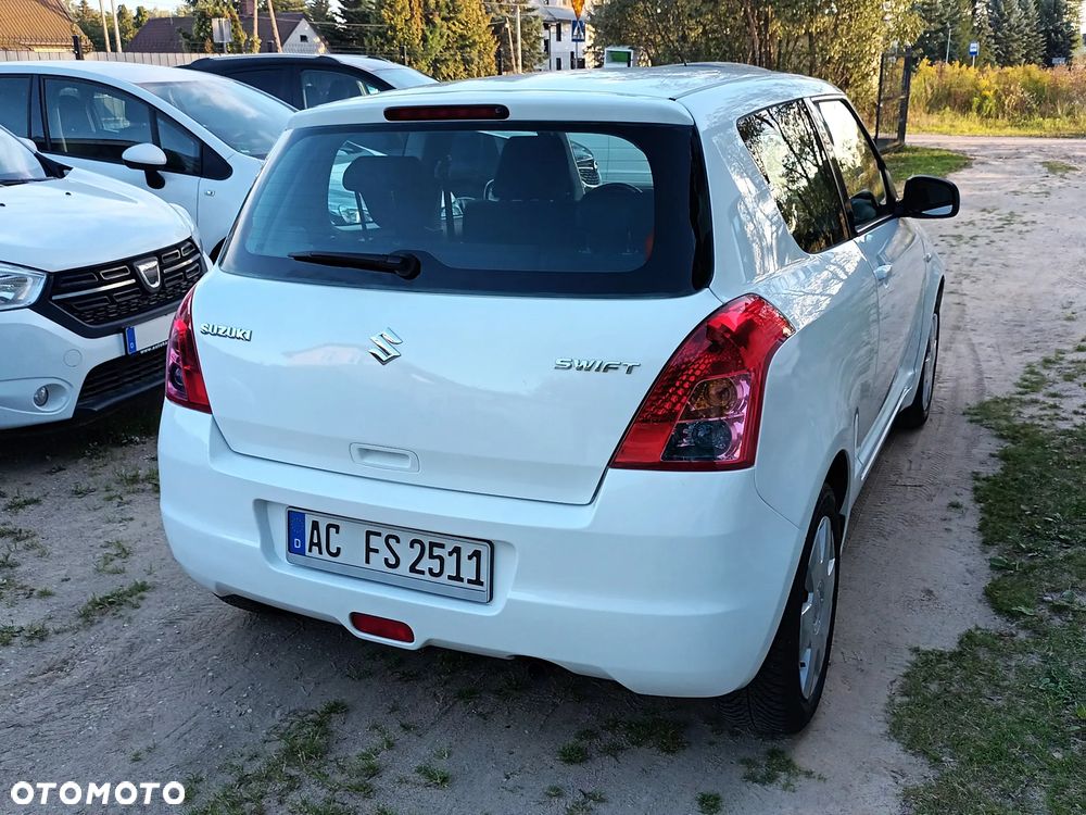 Suzuki Swift 1.3 Comfort+ - 15