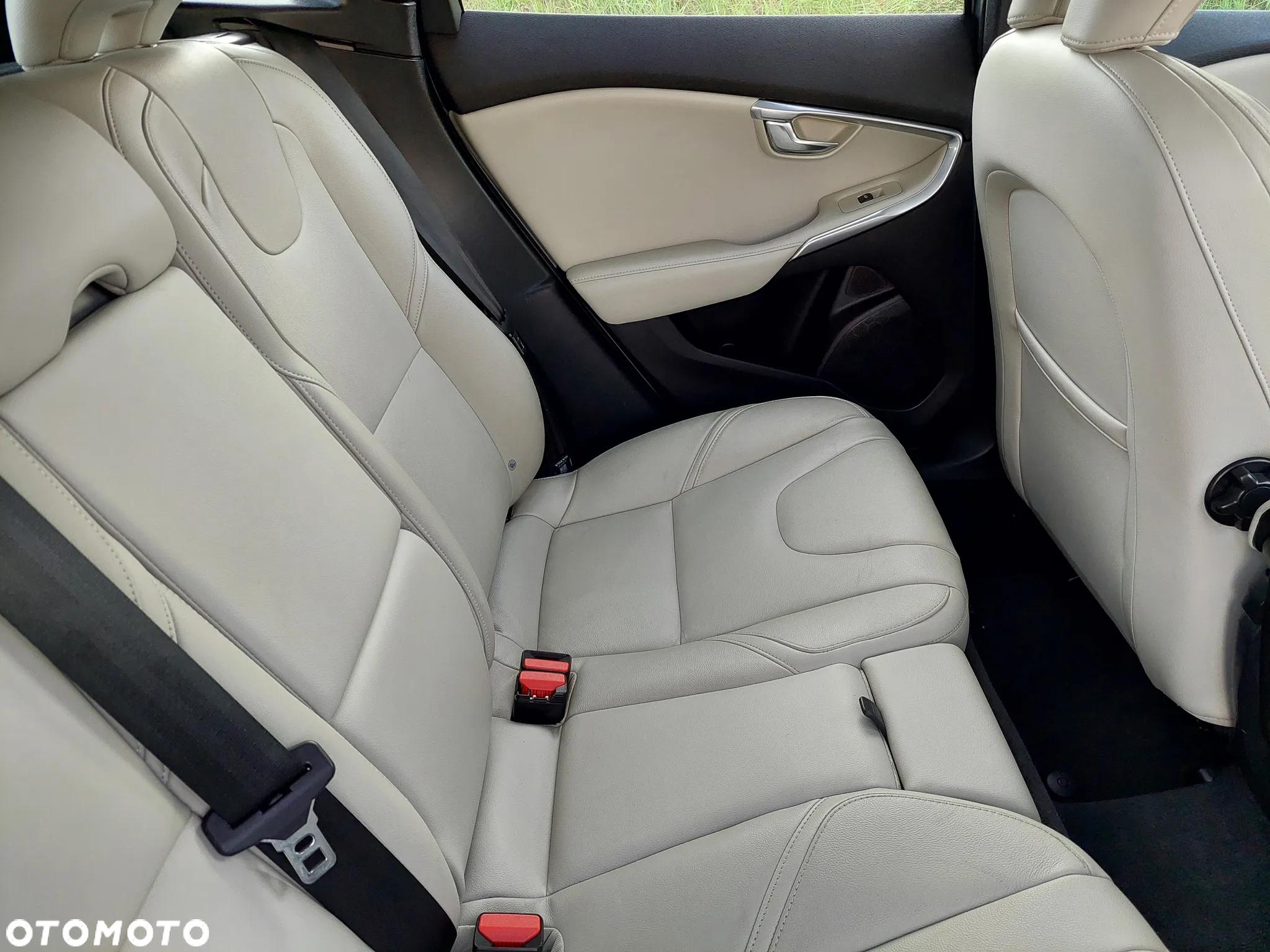 Volvo V40 D3 Drive-E Inscription - 28