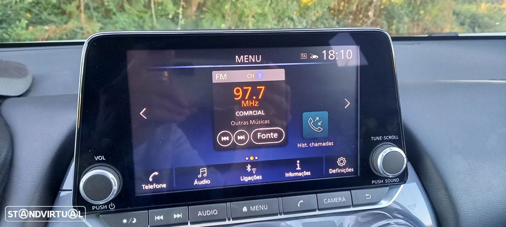 Nissan Juke 1.6 Hybrid N-Design Black - 16