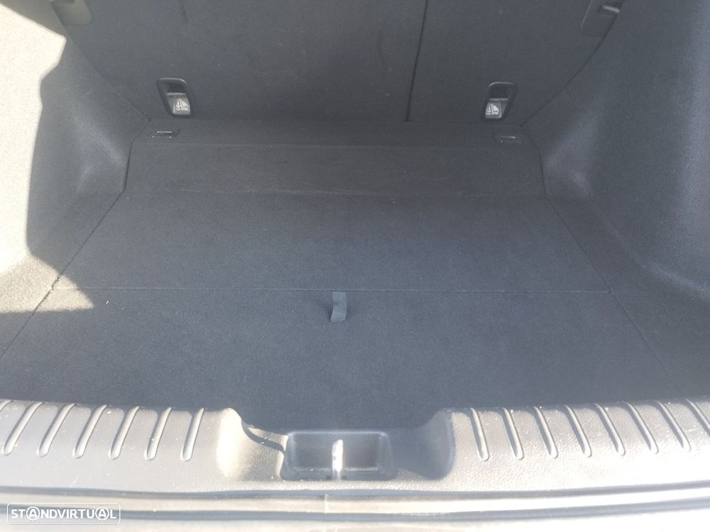 Honda Civic 1.0 i-VTEC Executive Premium - 13