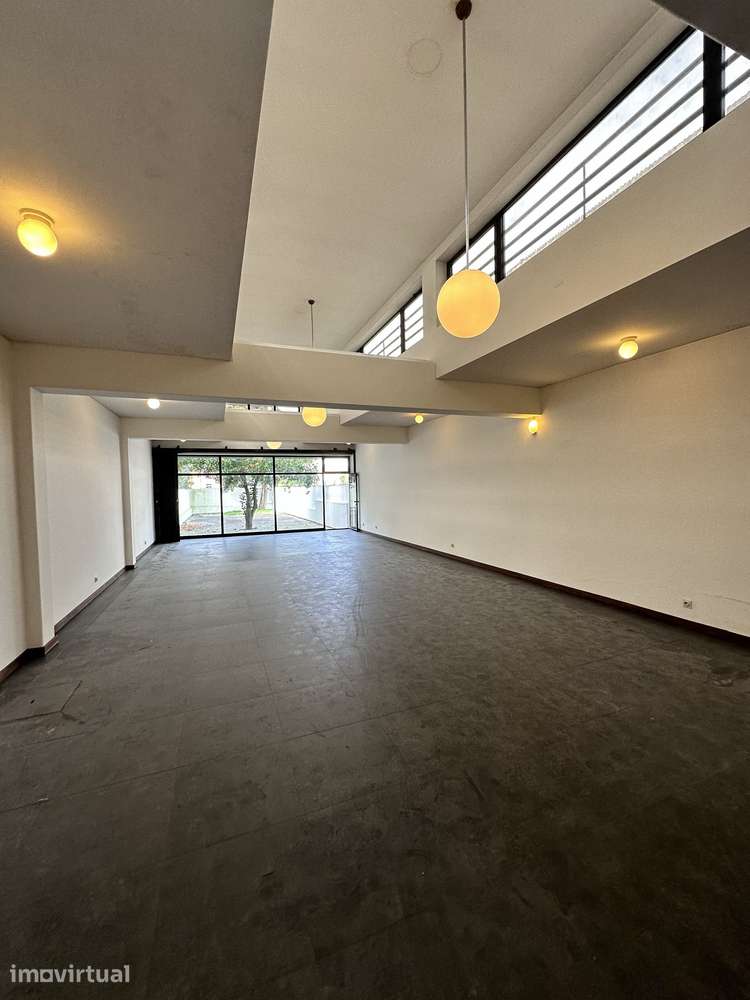 Showroom, Comercial com Montra, Bonfim