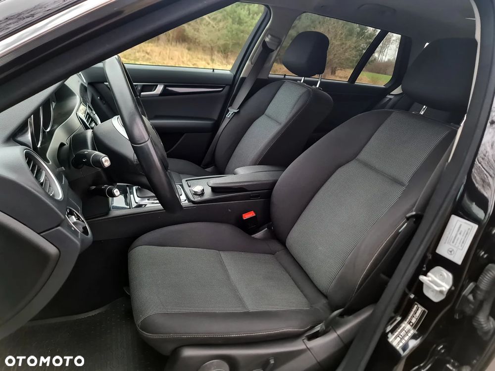 Mercedes-Benz Klasa C 180 (BlueEFFICIENCY) 7G-TRONIC - 8