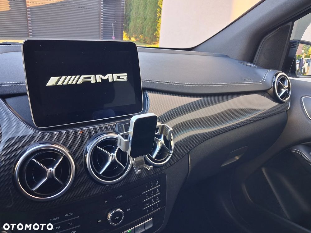 Mercedes-Benz Klasa B 180 7G-DCT Edition - 18
