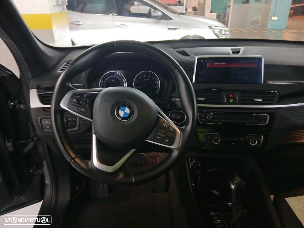 BMW X1 25 e xDrive xLine - 7