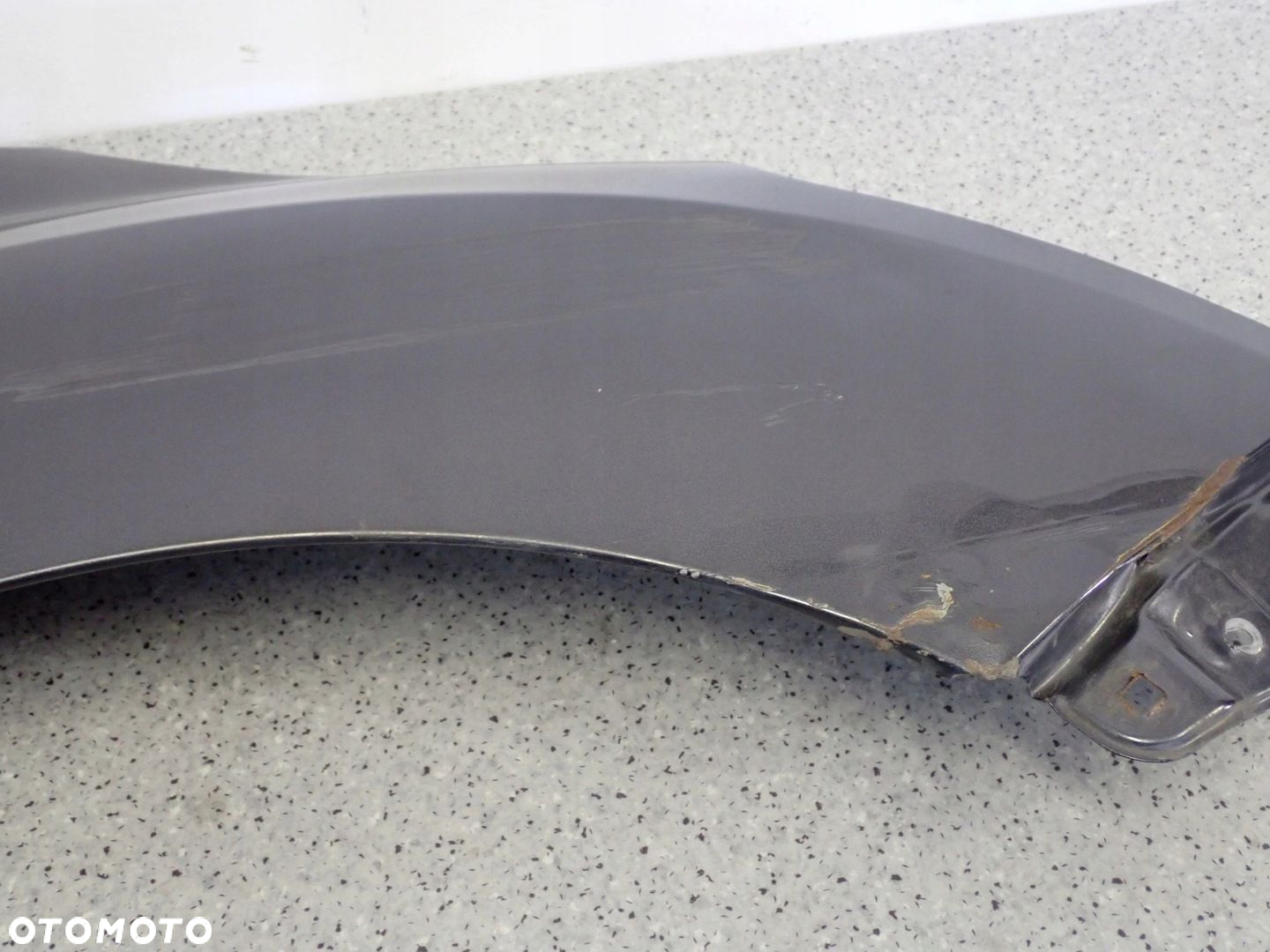 TOYOTA VERSO 09-13 BŁOTNIK PRZEDNI PRAWY 1G3 - 13