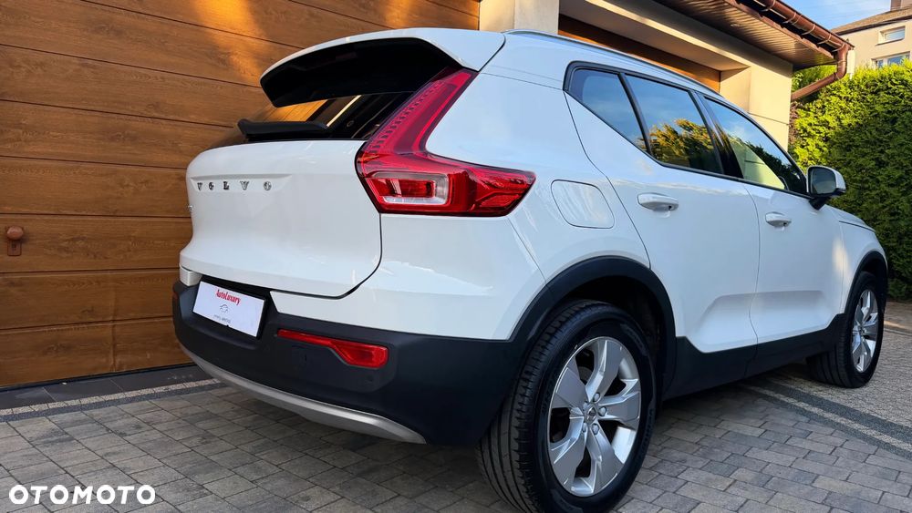 Volvo XC 40 T3 Geartronic Momentum Core - 8