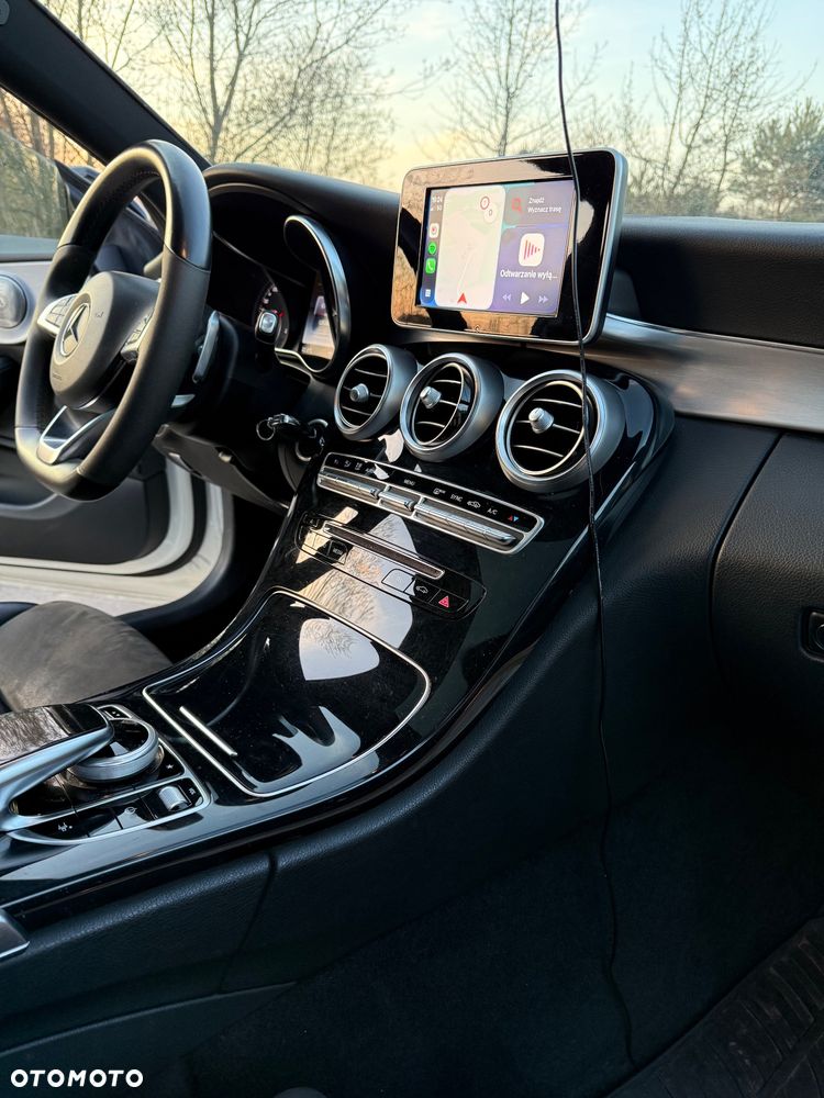 Mercedes-Benz Klasa C 180 9G-TRONIC Night Edition - 28
