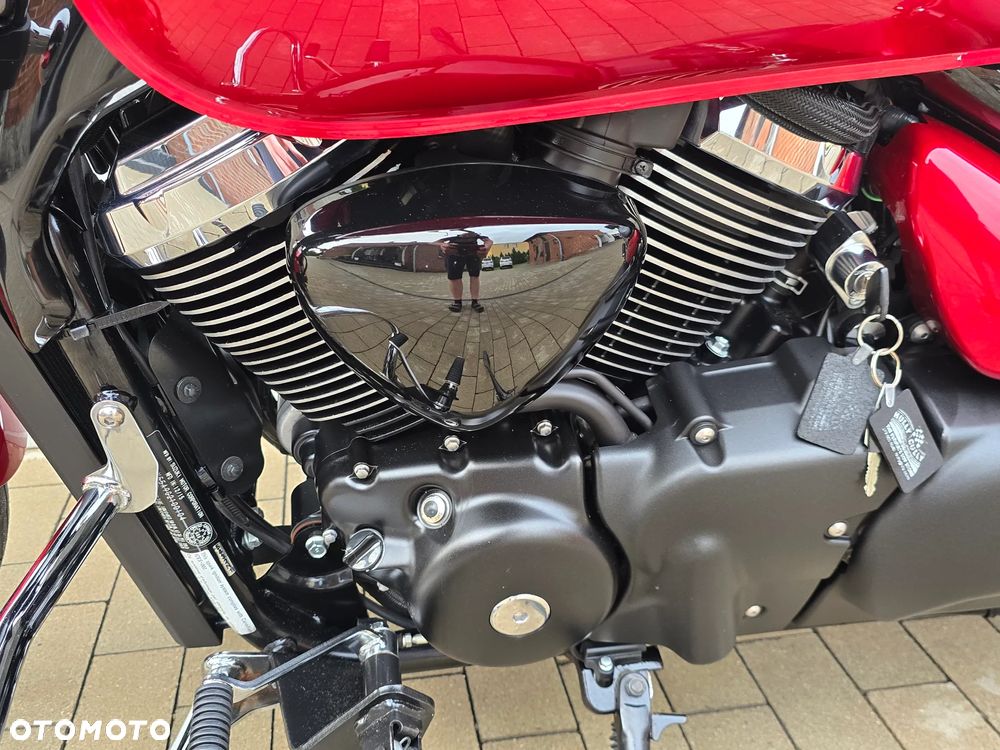 Suzuki Boulevard - 10