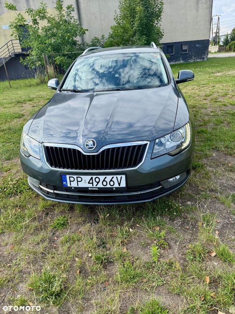 Skoda Superb 1.6 TDI Ambition Greenline - 4