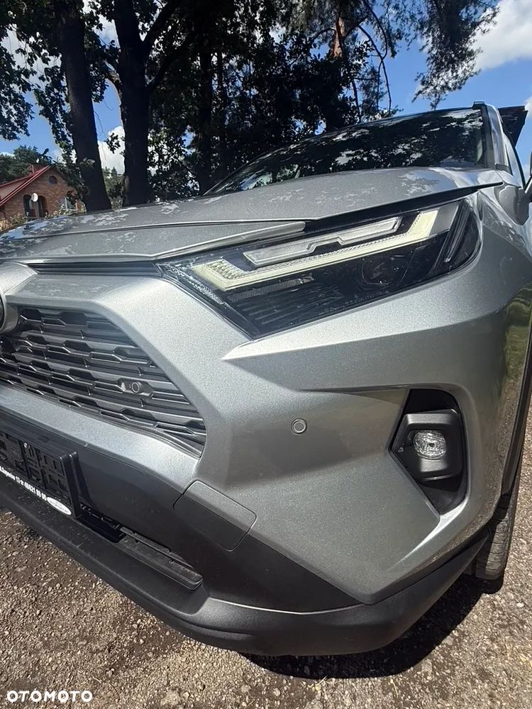 Toyota RAV4 - 10