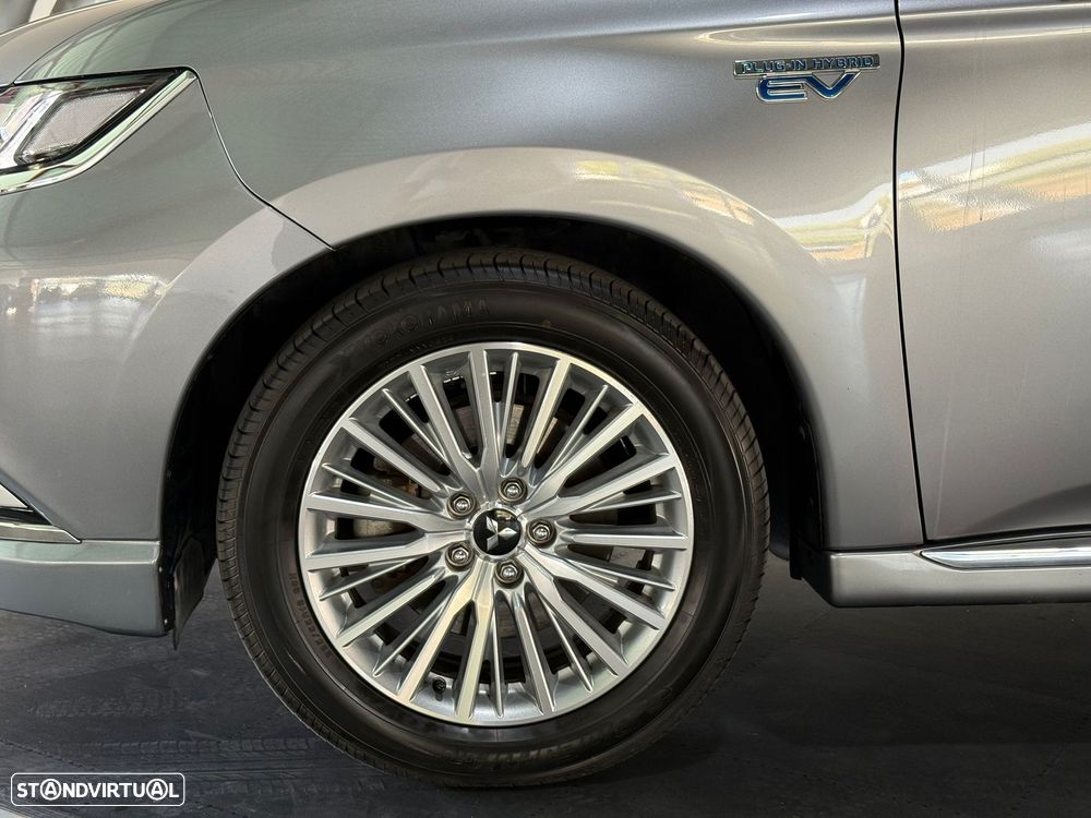 Mitsubishi Outlander 2.4 PHEV Instyle - 9
