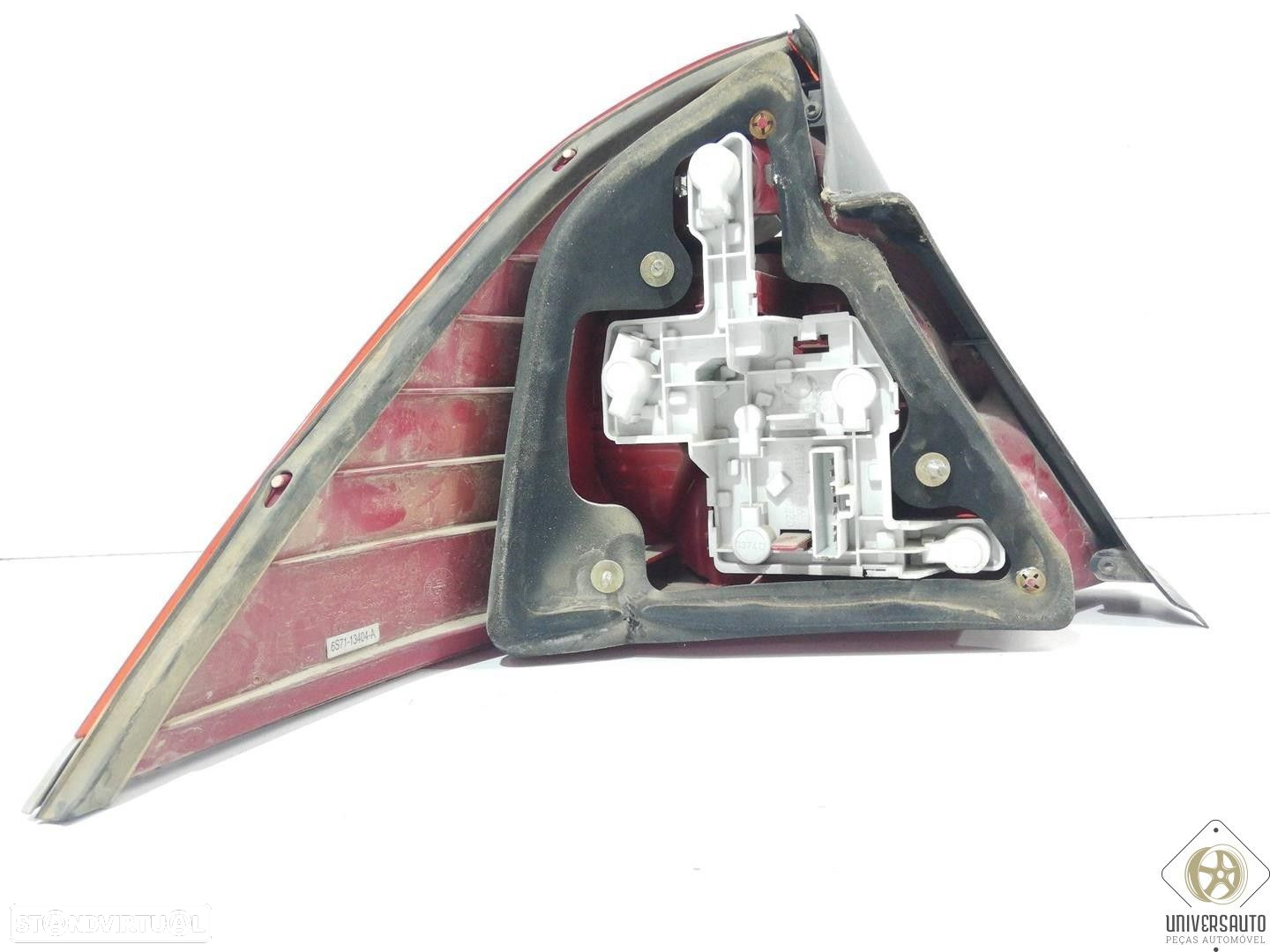 FAROLIM TRASEIRO DIREITO FORD MONDEO III 2005 - 2